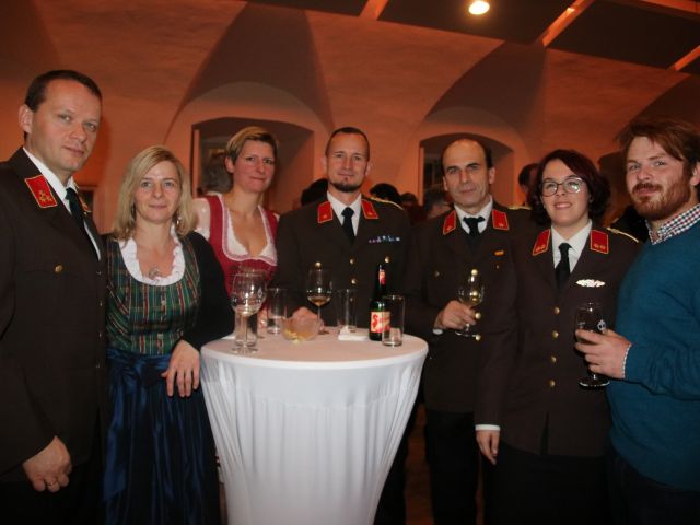 v.l.n.r: Mario und Christa Pfeiffer, Andrea und Claus Triebenbacher, Johann Rath, Iris Rath, Mathias Langmann Foto: NÖN/Renate Hinterndorfer